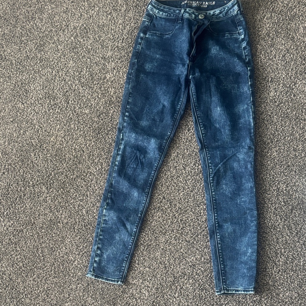 American Eagle Outfitters High Rise Dark Blue Jeans